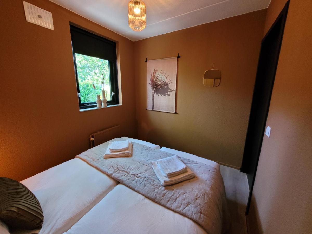 Retro Chic Wellness Met Hottub & Sauna Ewijk Dış mekan fotoğraf