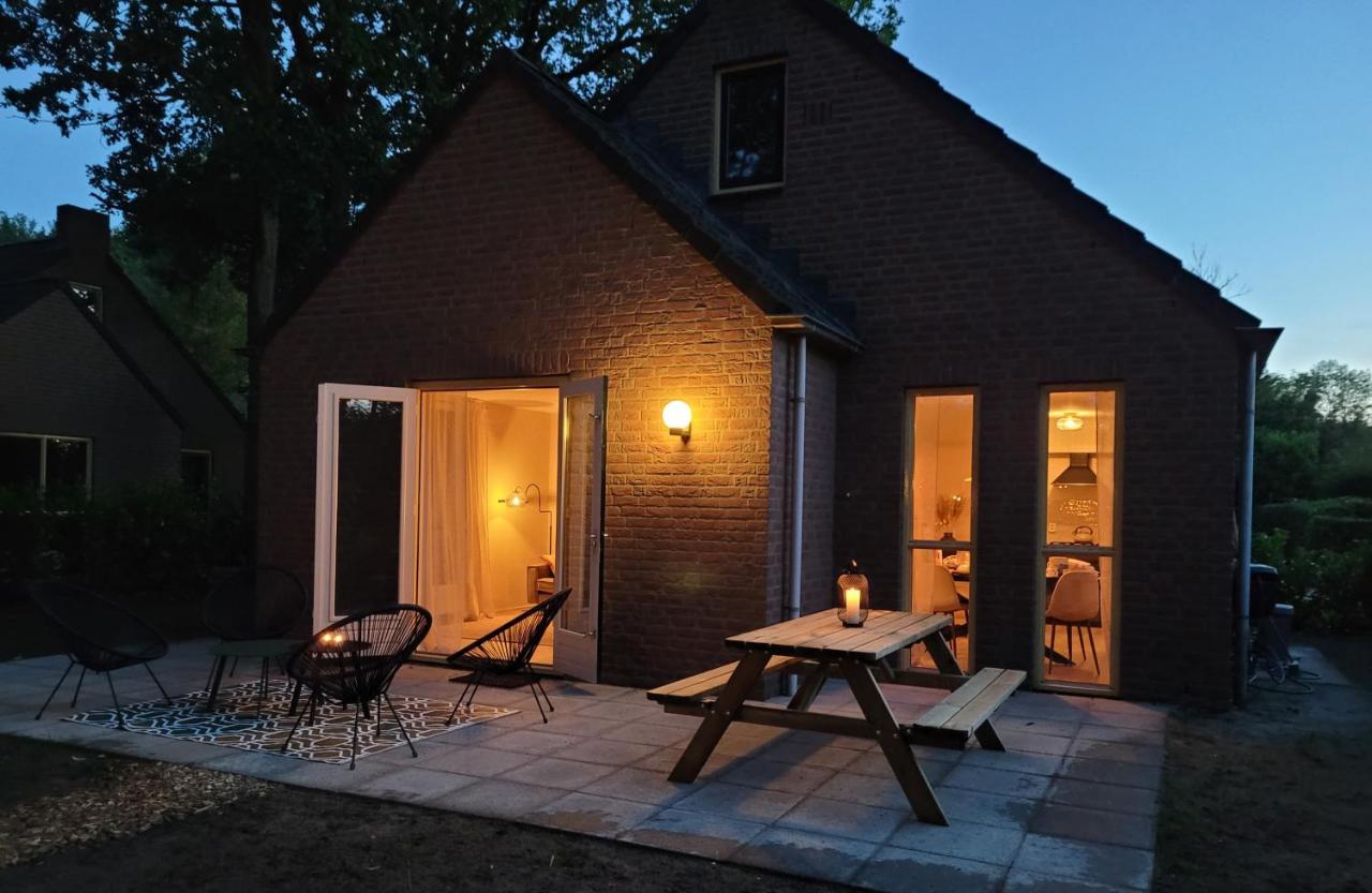 Retro Chic Wellness Met Hottub & Sauna Ewijk Dış mekan fotoğraf